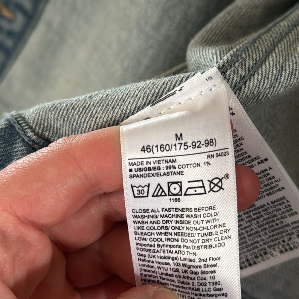 GAP Light Blue Icon Denim Jacket - Picture 6 of 6